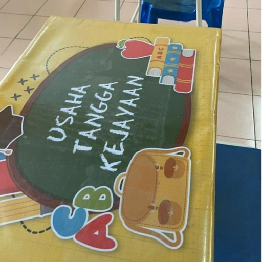 Keychain Hari Guru Bewarna